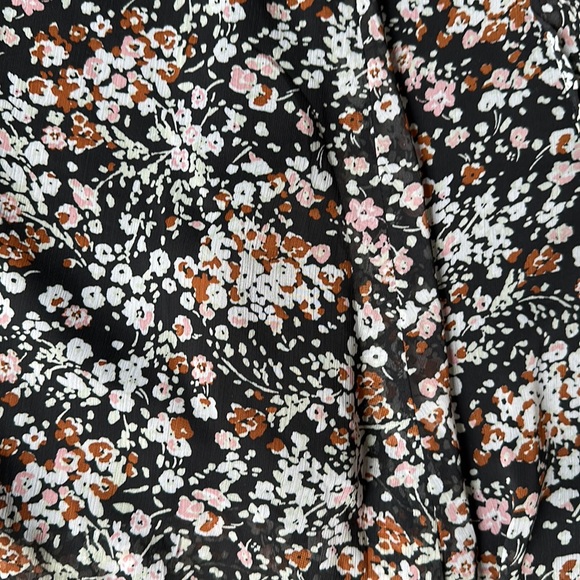 Lulu’s Floral Maxi Skirt Size Medium Sold out - Picture 3 of 8